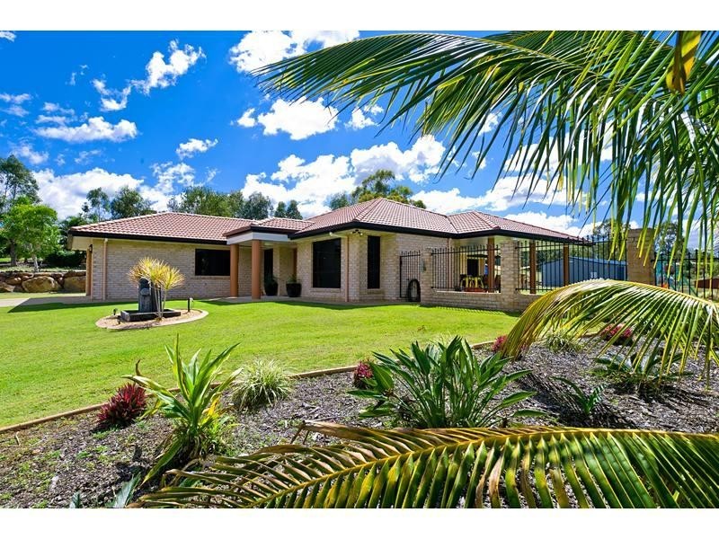 31 Sondra Lena Drive, Glenlee QLD 4711