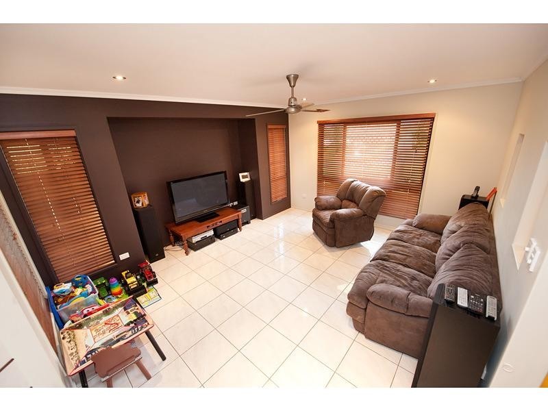 31 Sondra Lena Drive, Glenlee QLD 4711