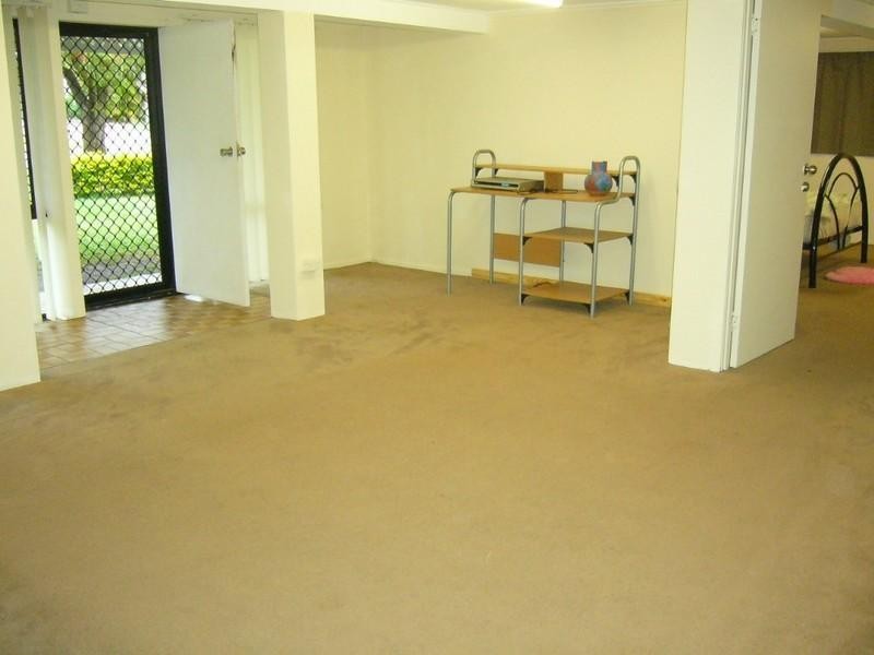 359 Duthie Avenue, Frenchville QLD 4701