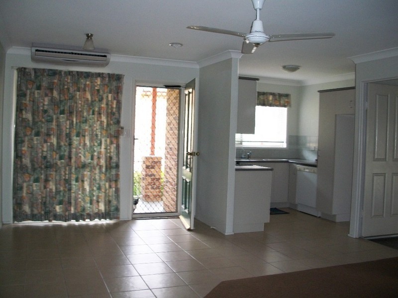 4/35B Wentworth Terrace, The Range QLD 4700