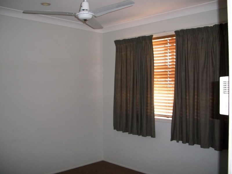 4/35B Wentworth Terrace, The Range QLD 4700