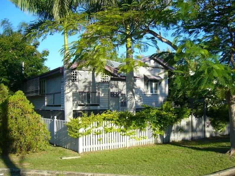 140 Nobbs Street, Berserker QLD 4701