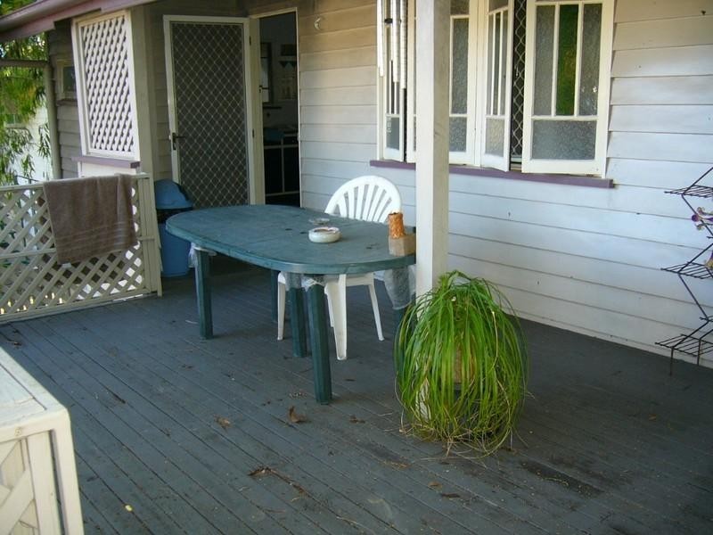 140 Nobbs Street, Berserker QLD 4701