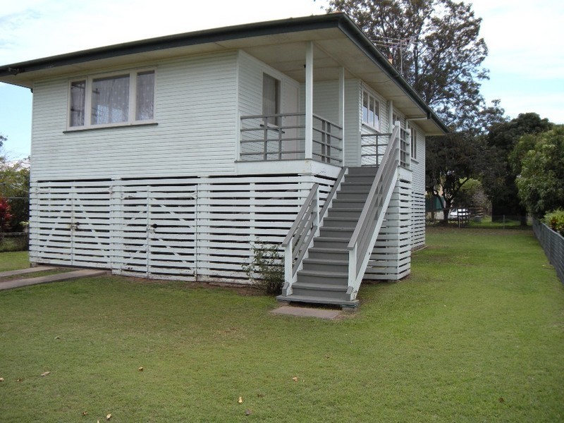 64 Alexandra Street, Park Avenue QLD 4701