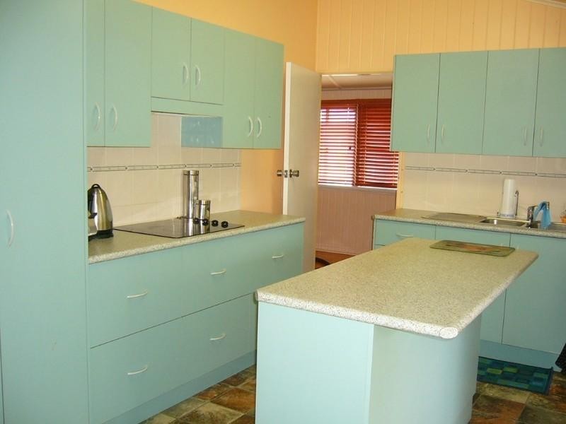 18 Hogan Avenue, Park Avenue QLD 4701