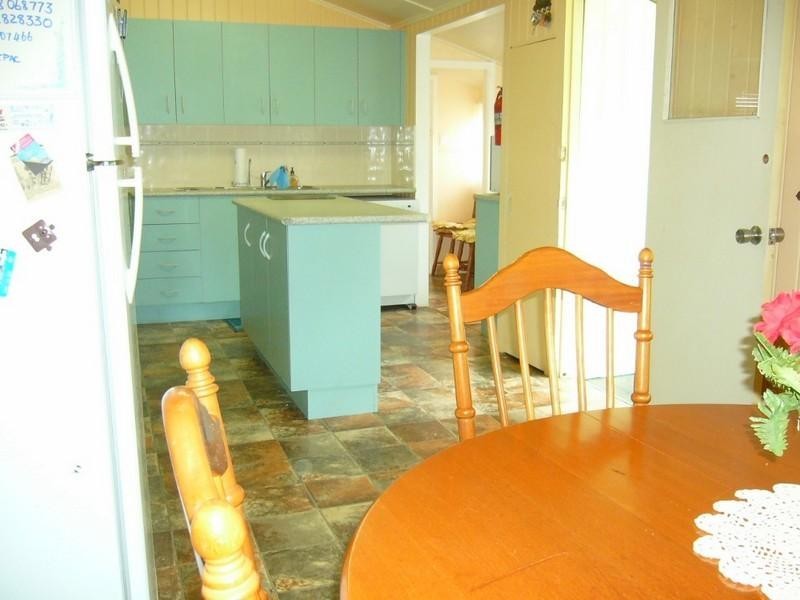 18 Hogan Avenue, Park Avenue QLD 4701