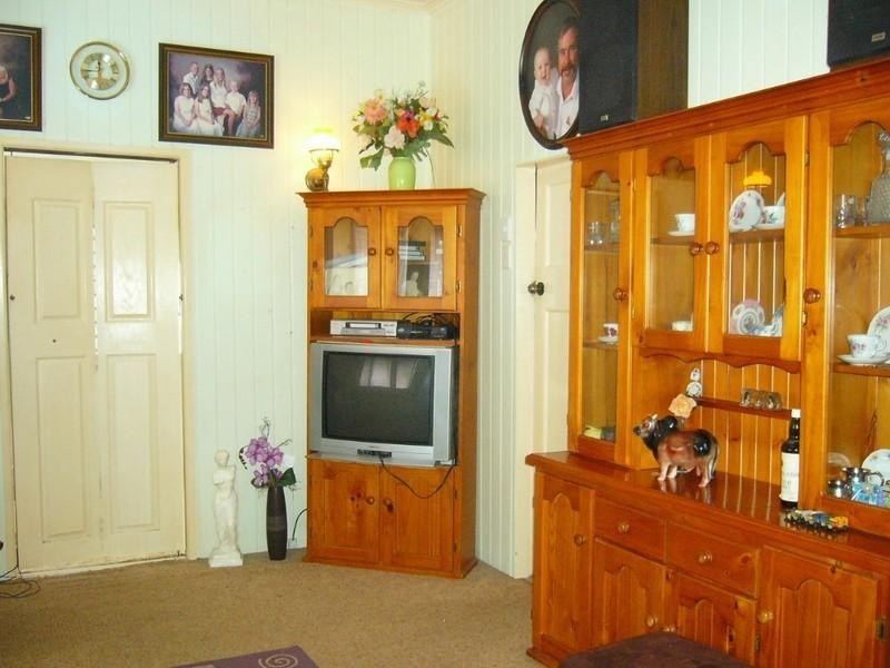 18 Hogan Avenue, Park Avenue QLD 4701