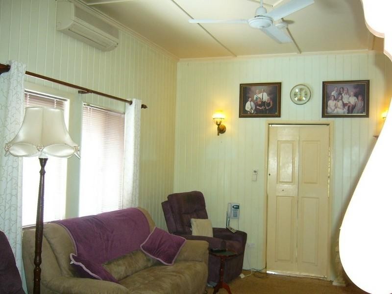 18 Hogan Avenue, Park Avenue QLD 4701