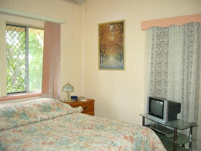 18 Hogan Avenue, Park Avenue QLD 4701