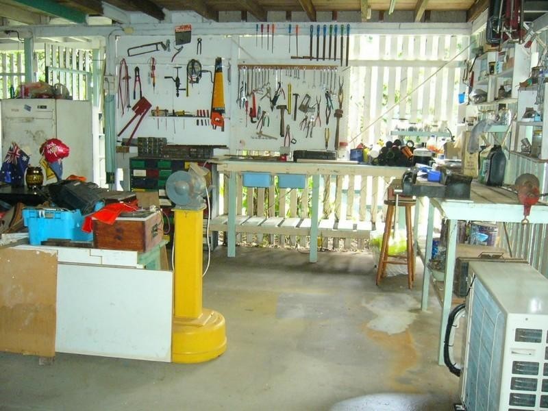 18 Hogan Avenue, Park Avenue QLD 4701