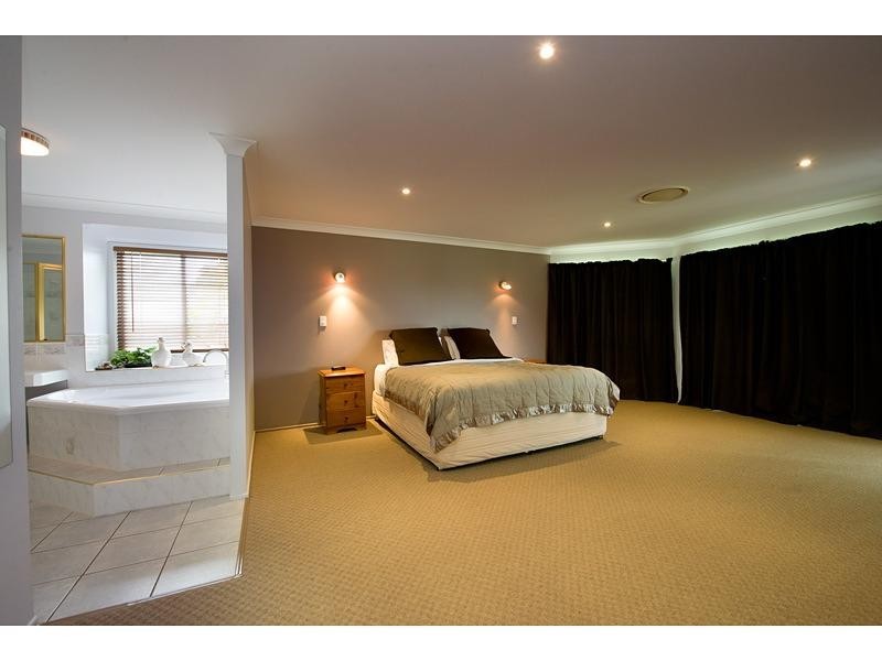 13 Del Close, Rockyview QLD 4701