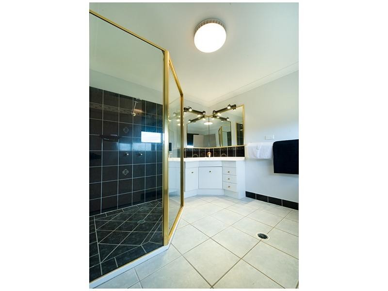 13 Del Close, Rockyview QLD 4701