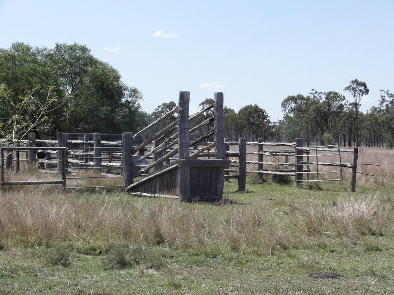 65946 Bruce Highway, Canoona QLD 4702