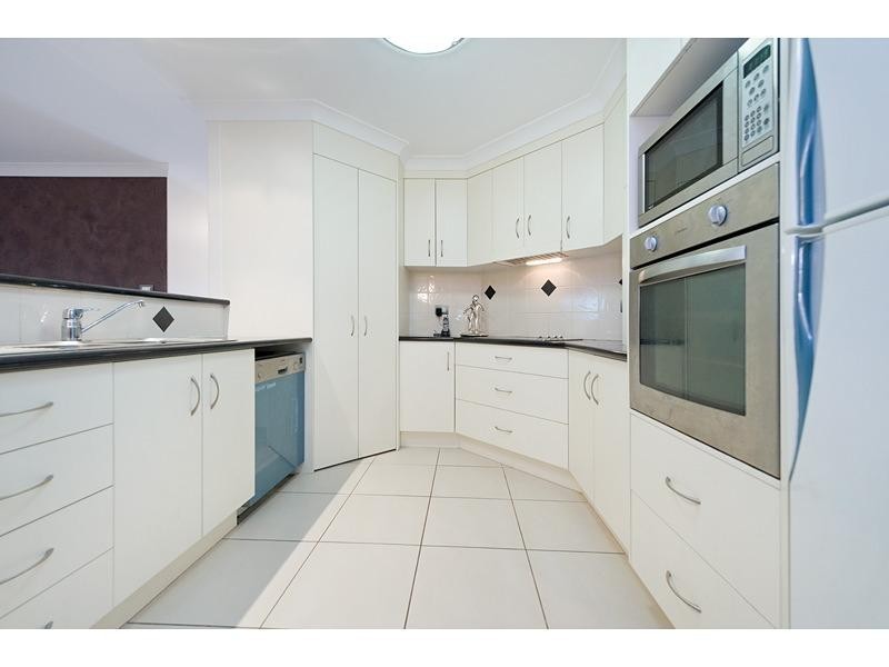 17 Goldfinch Drive, Parkhurst QLD 4702