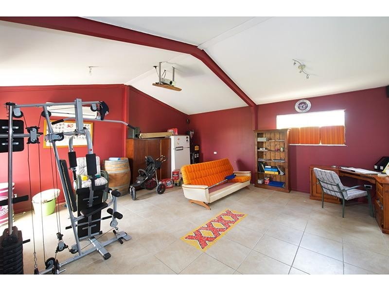 17 Goldfinch Drive, Parkhurst QLD 4702