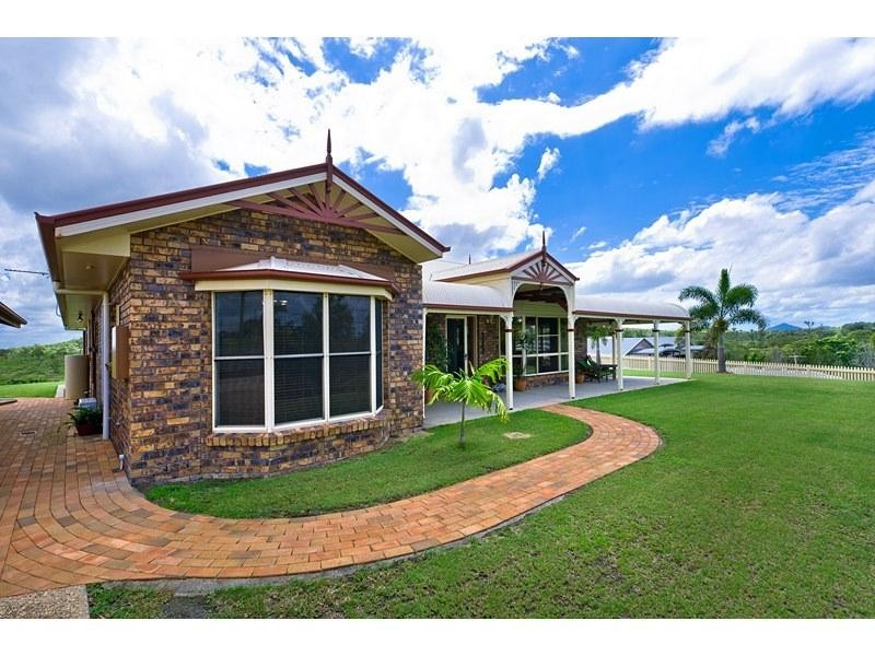 94 Fons Drive, Glendale QLD 4711