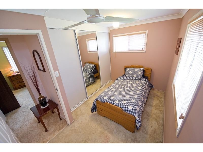 112 Stenlake Avenue, Kawana QLD 4701