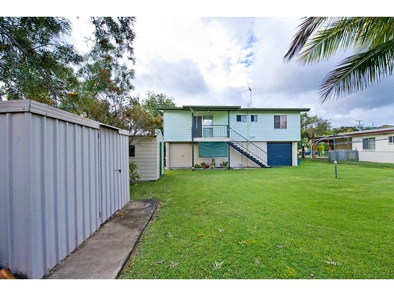 112 Stenlake Avenue, Kawana QLD 4701
