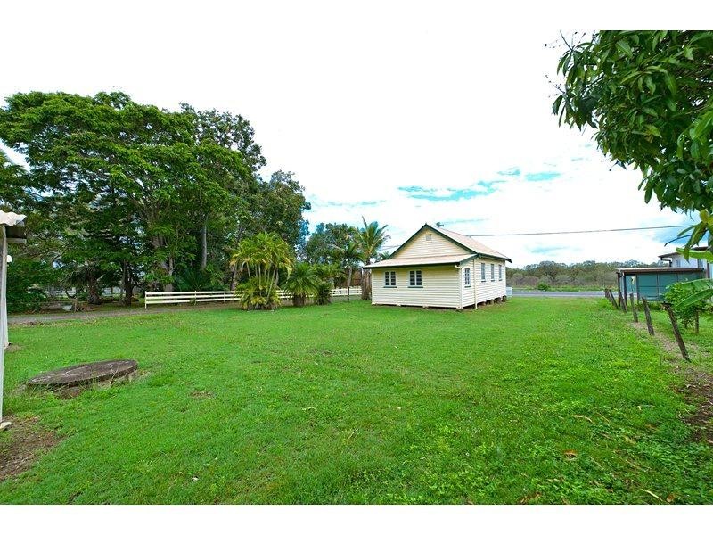 946 Yaamba Road, Parkhurst QLD 4702