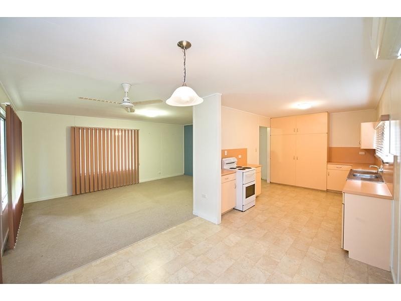 180 High Street, Berserker QLD 4701