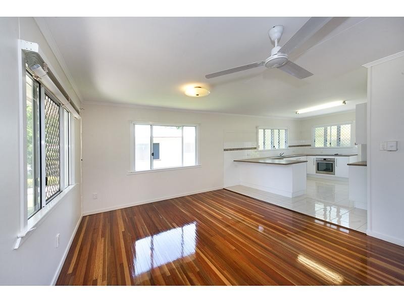 382 Waterloo Street, Frenchville QLD 4701