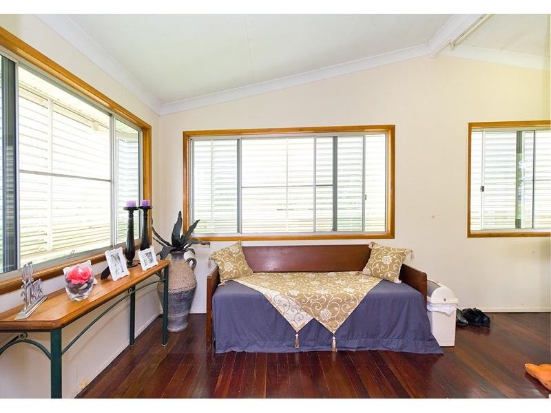 41 Hardy Avenue, Park Avenue QLD 4701