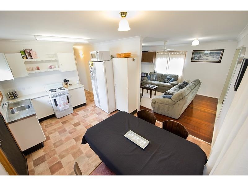 41 Hardy Avenue, Park Avenue QLD 4701