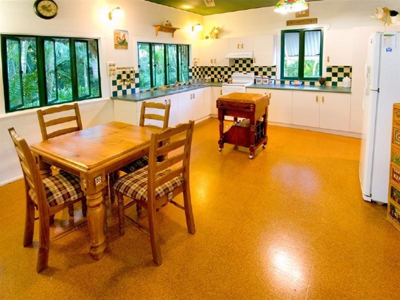 36 Oswald Street, Allenstown QLD 4700