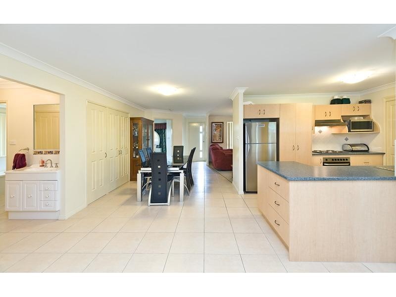 41 Pillich Street, Kawana QLD 4701