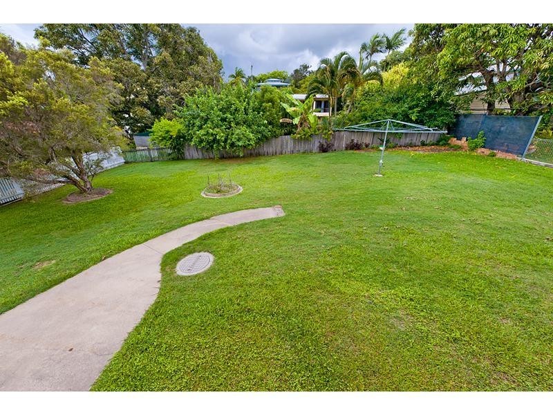 23 Brecknell Street, The Range QLD 4700