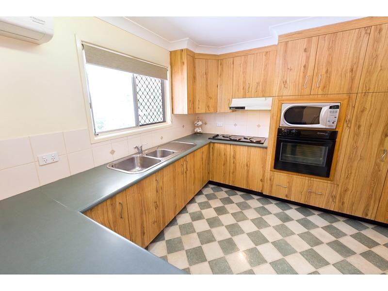 31 Westmoreland Street, Kawana QLD 4701