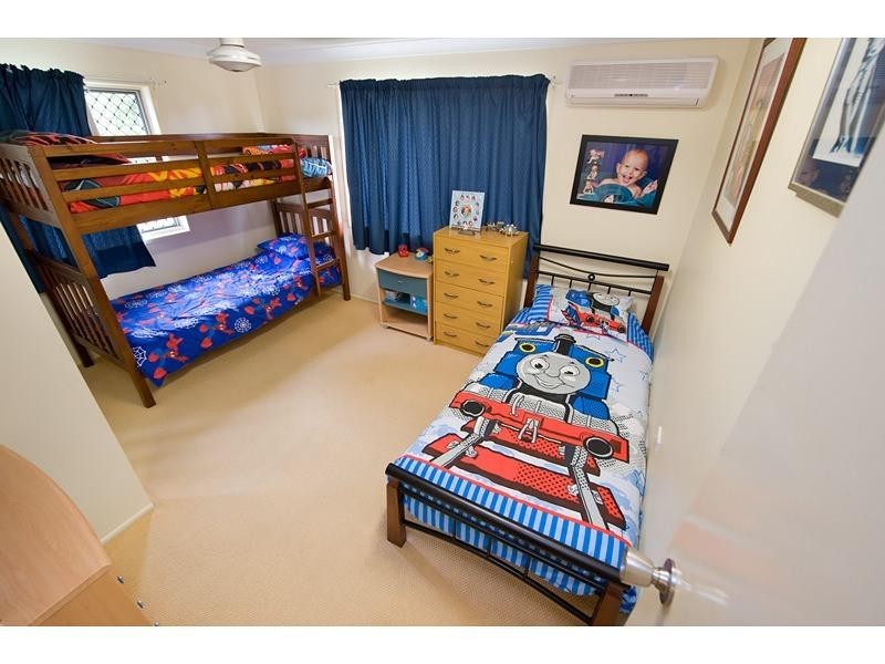 31 Westmoreland Street, Kawana QLD 4701