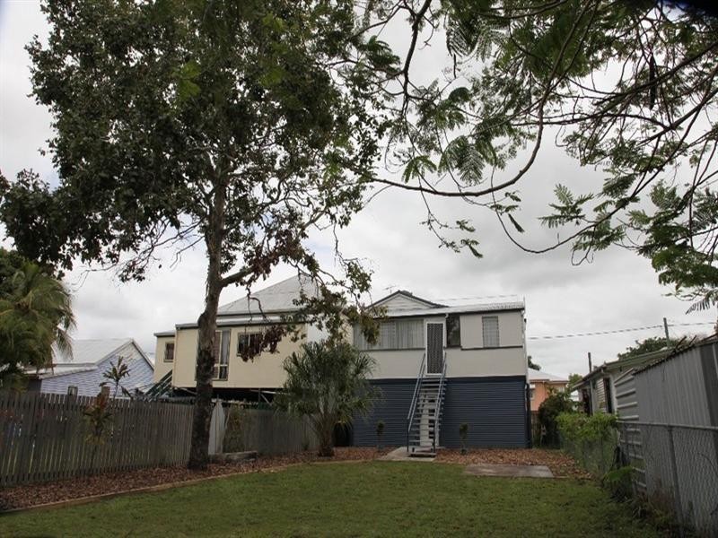 9 Arnold Street, Allenstown QLD 4700