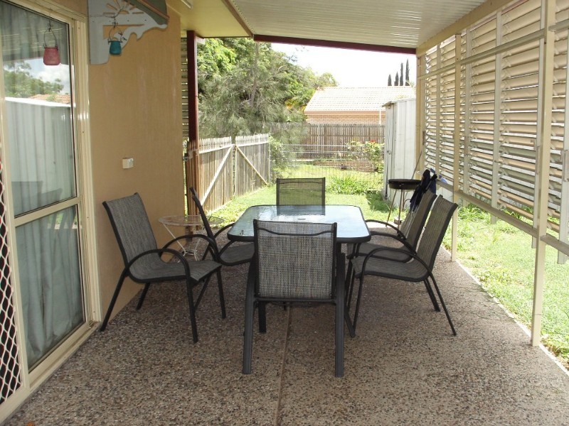 1 Casuarina Court, Kawana QLD 4701