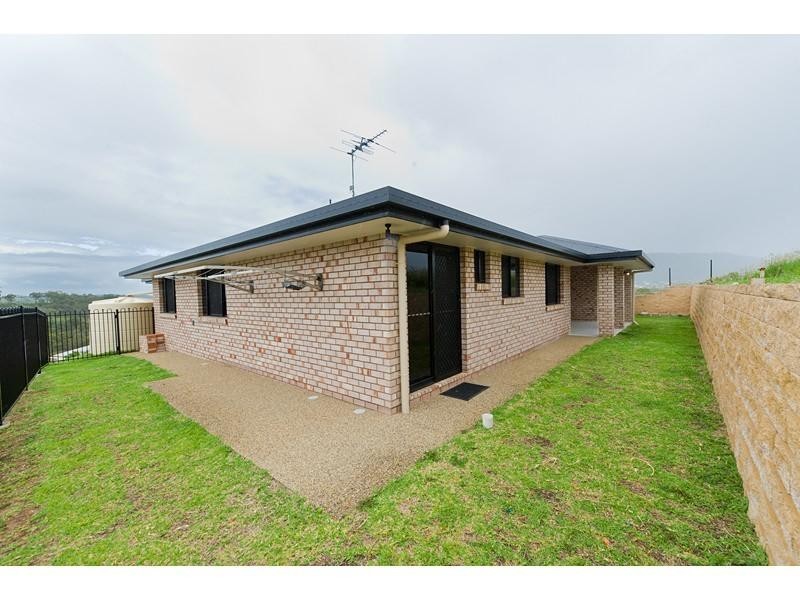 3 Connemara Drive, Kawana QLD 4701