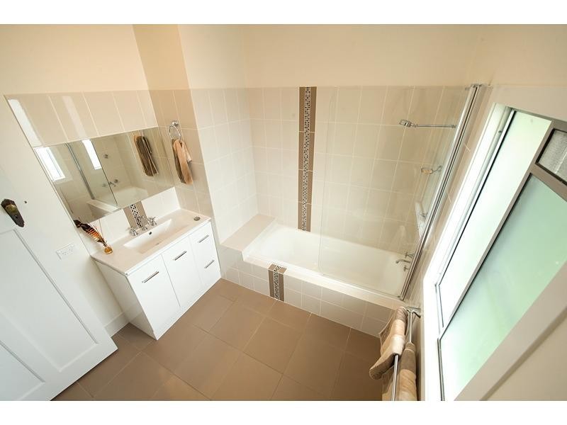 16 Jardine Street, Wandal QLD 4700