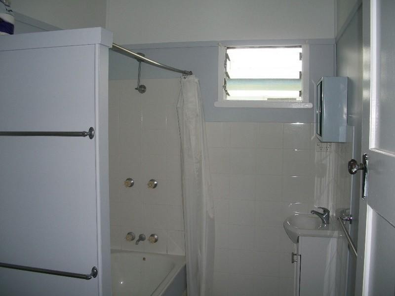 111 North Street Extended, West Rockhampton QLD 4700