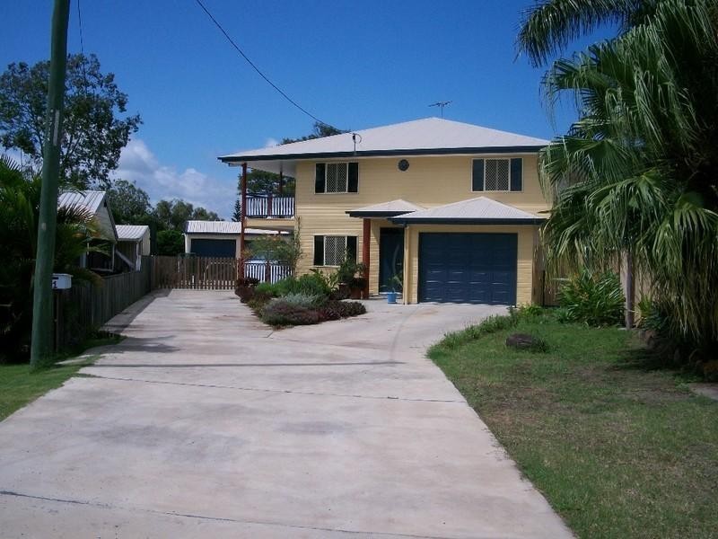 21 Booker Street, Park Avenue QLD 4701