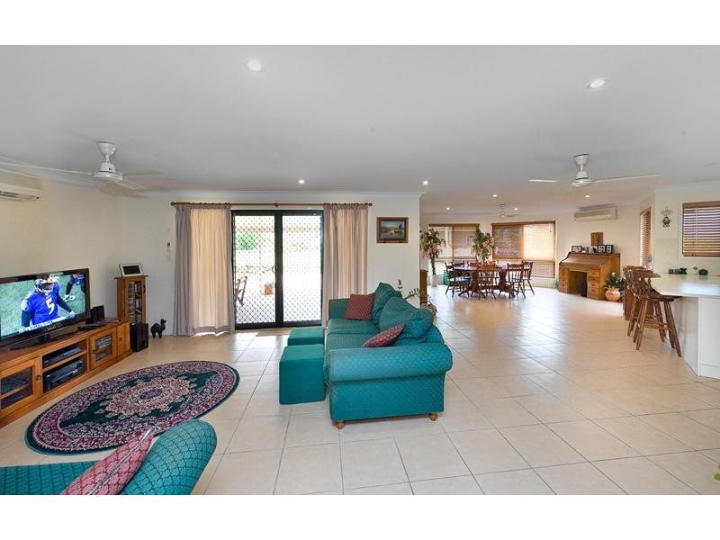22 Mark Acton Close, Rockyview QLD 4701