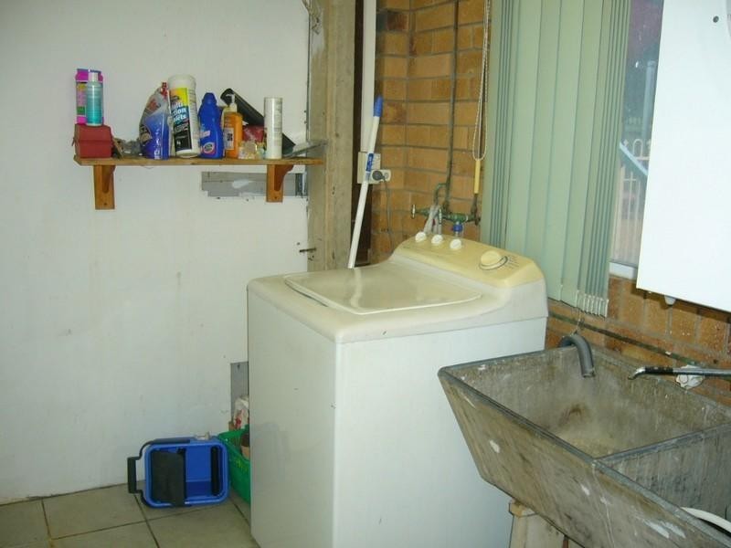 97 Stenlake Avenue, Kawana QLD 4701