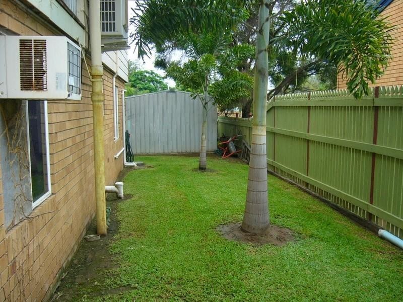 97 Stenlake Avenue, Kawana QLD 4701