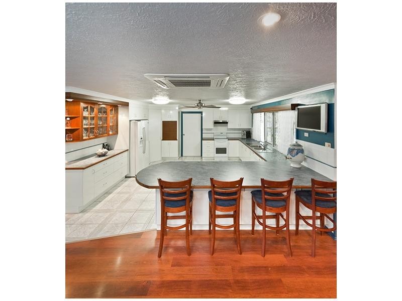 1 Davey Avenue, Frenchville QLD 4701