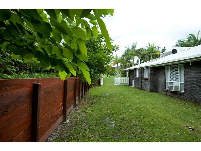 1 Davey Avenue, Frenchville QLD 4701
