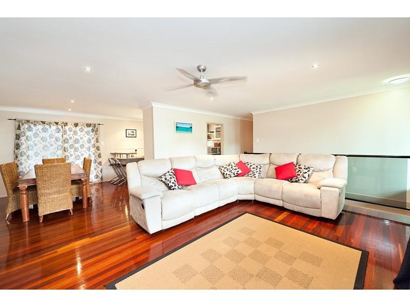 187 Quarry Street, The Range QLD 4700