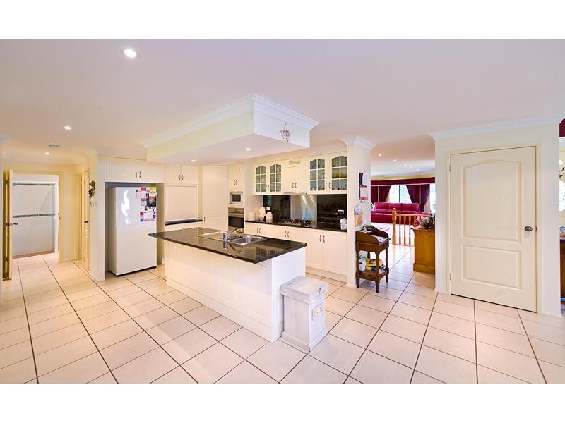 39 Kristie Drive, Rockyview QLD 4701