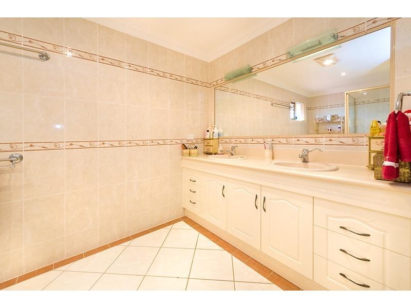 39 Kristie Drive, Rockyview QLD 4701