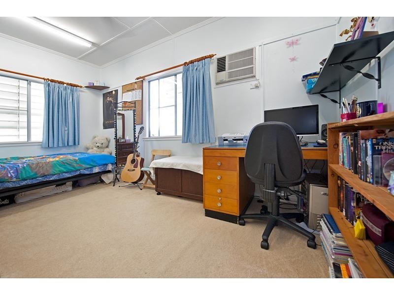 137 Guymer Street, Frenchville QLD 4701