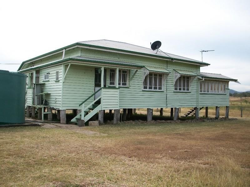 206 William Palfrey Road, Parkhurst QLD 4702