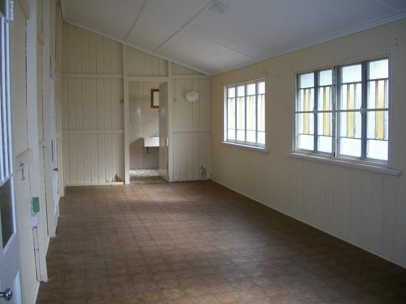 206 William Palfrey Road, Parkhurst QLD 4702