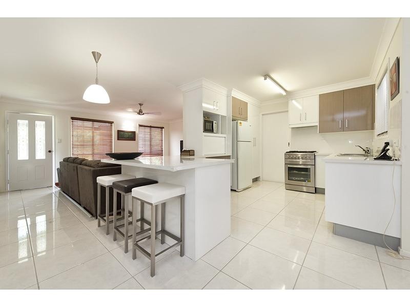 6 Kavanagh Crescent, Koongal QLD 4701